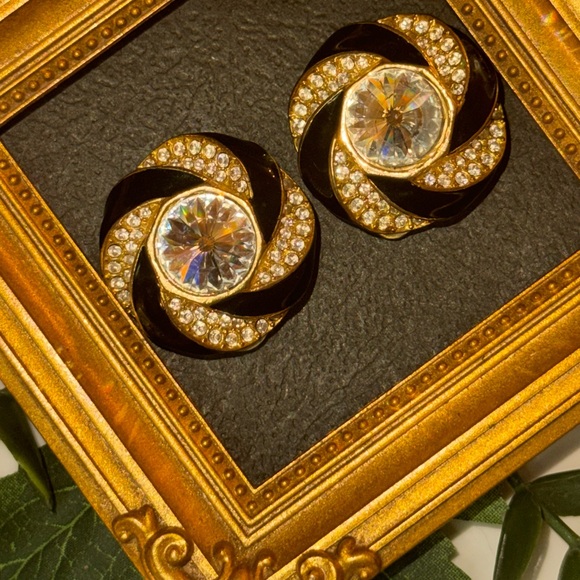 VTG Black Enamel and Crystal Swirl Earrings - Picture 12 of 16